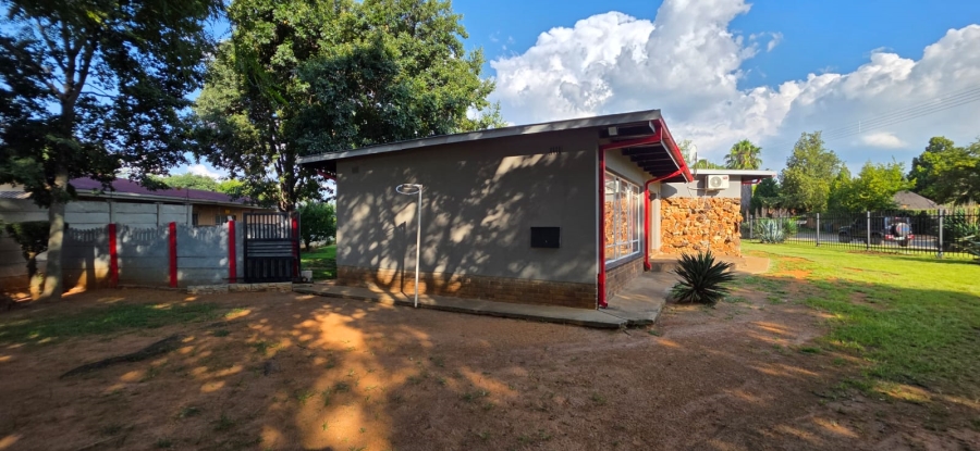 3 Bedroom Property for Sale in Declercqville North West